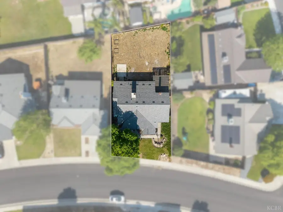 2166 Fernwood Drive, Hanford, CA 93230 - #3