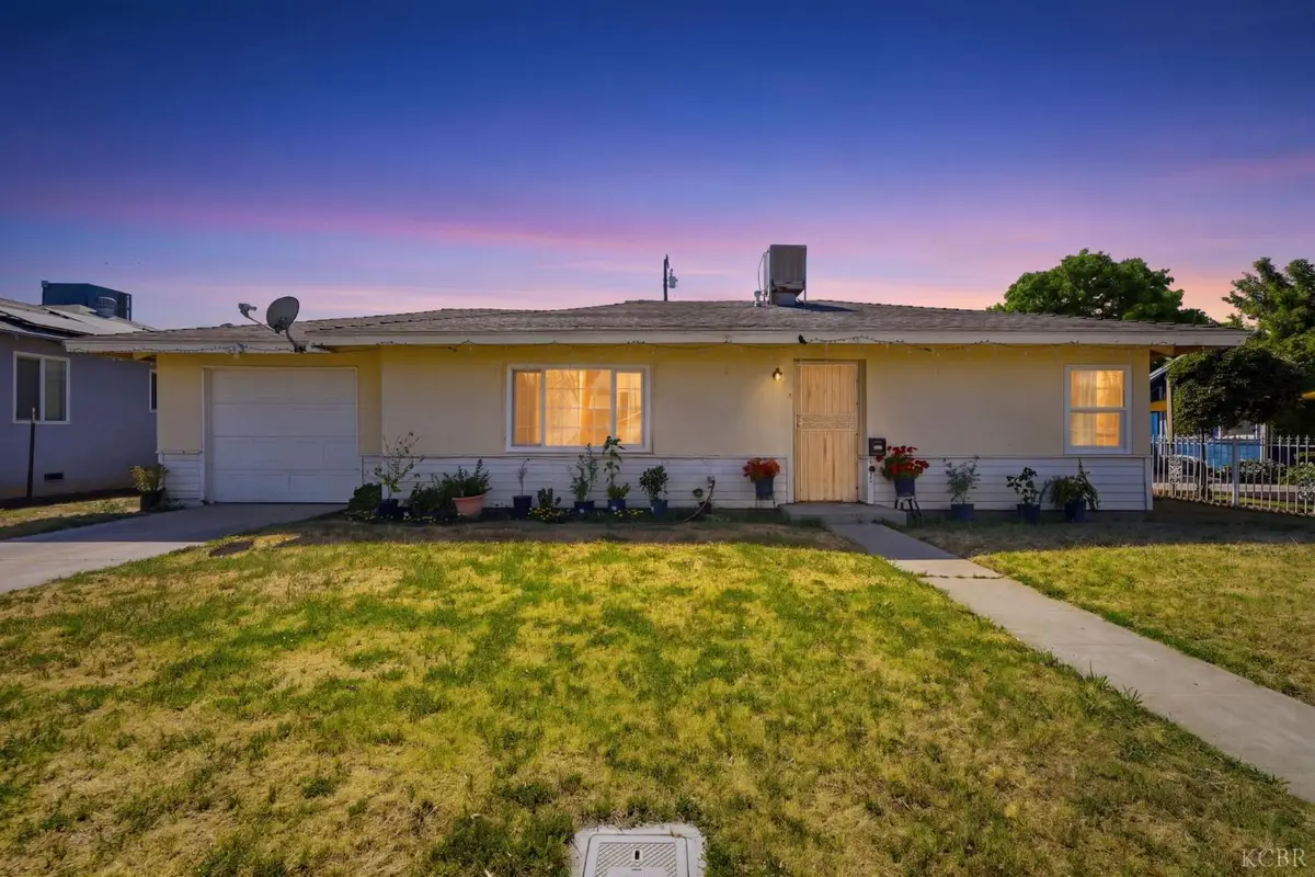 2031 Kenmore Drive W, Fresno, CA 93703 - #1