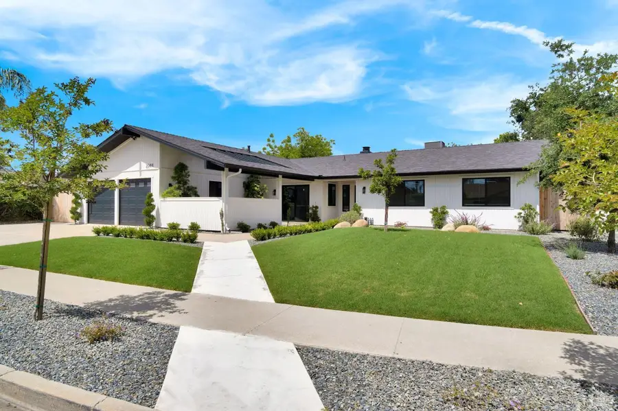 2344 Magnolia Court, Hanford, CA 93230 - #2