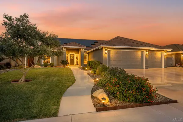 2845 Kensington Court, Hanford, CA 93230