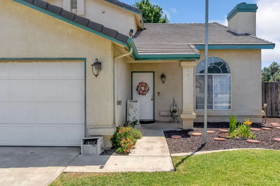 717 E Spring Lane, Lemoore, CA 93245 - #3