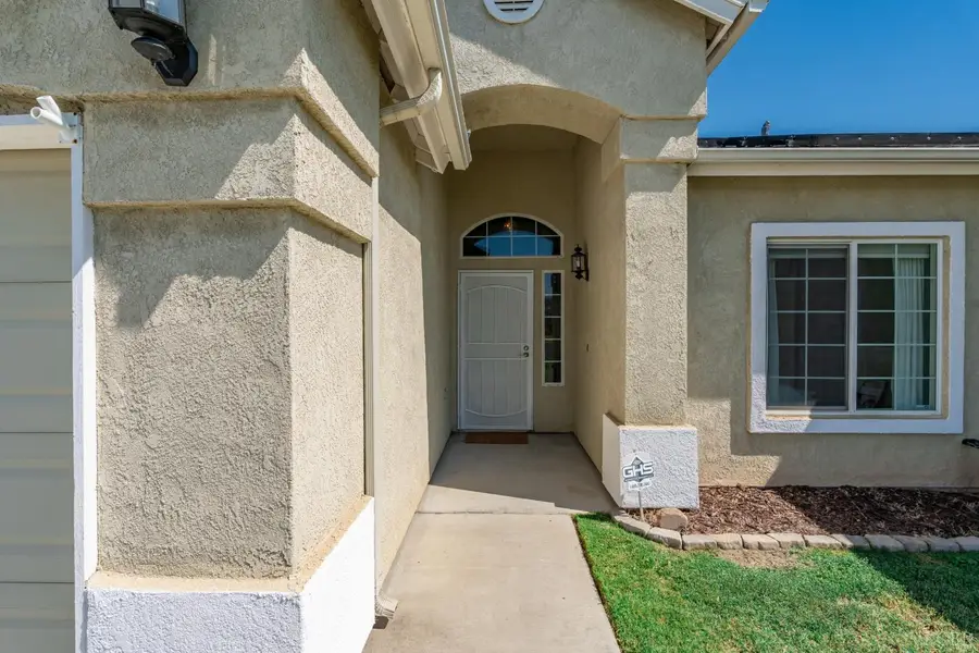 1644 Butternut Street, Lemoore, CA 93245 - #3
