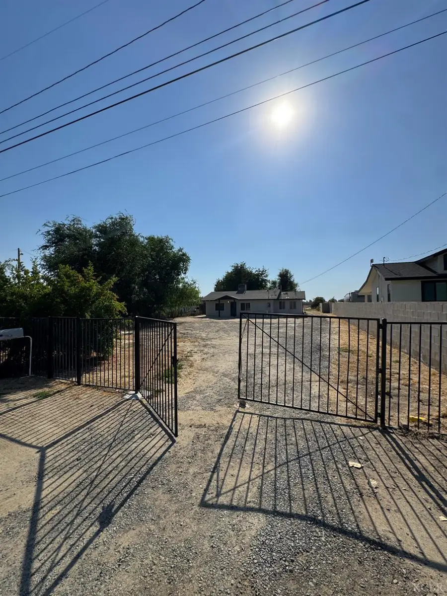 7347 Road 134, Earlimart, CA 93219 - #3