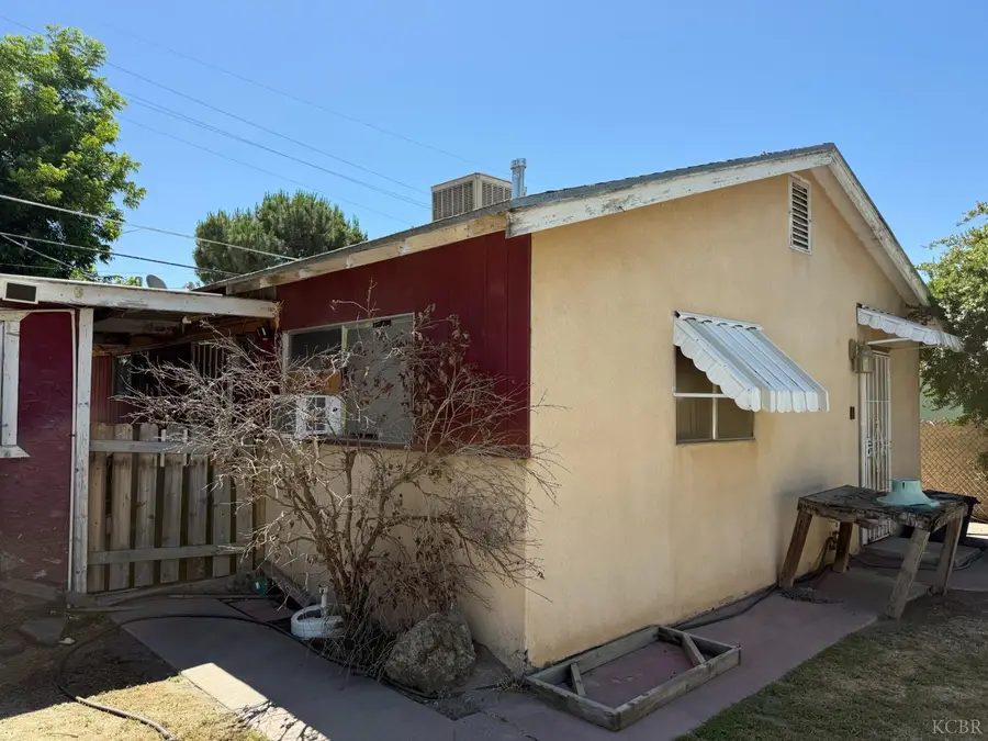 1425 Letts Avenue, Corcoran, CA 93212 - #3