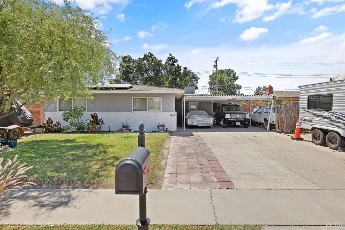 1412 N Williams Street, Hanford, CA 93230 - #1
