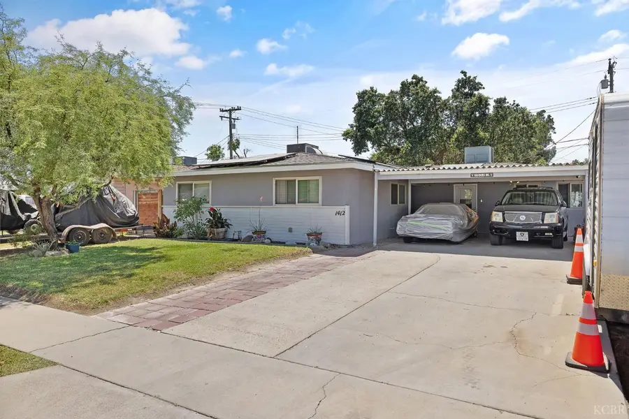 1412 N Williams Street, Hanford, CA 93230 - #3