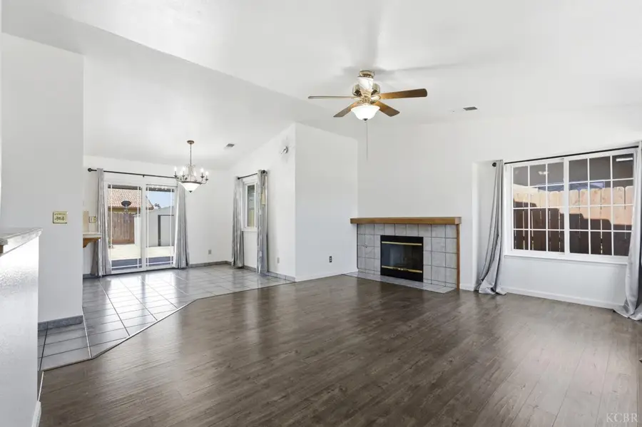 1333 Levich Street, Hanford, CA 93230 - #3
