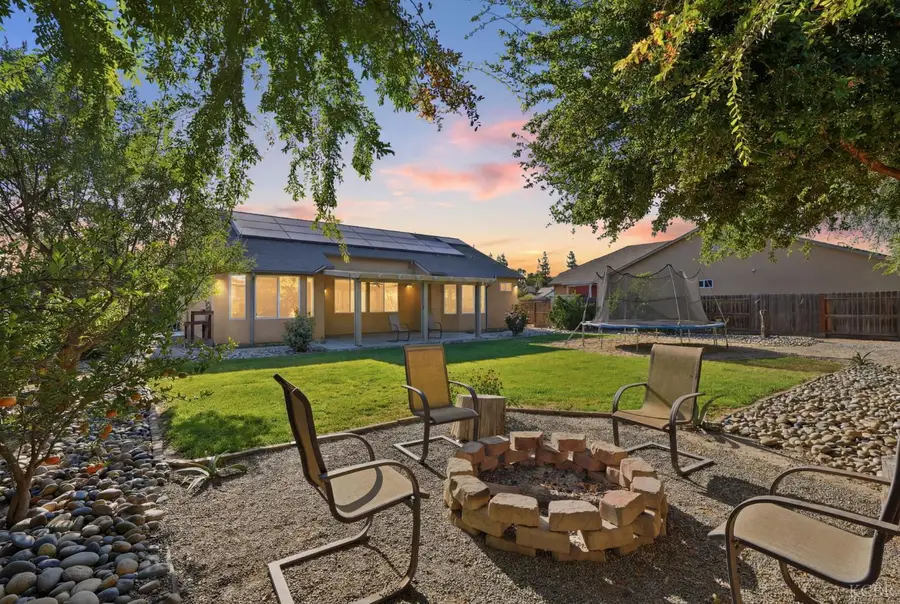 1078 Geneva Drive, Lemoore, CA 93245 - #2