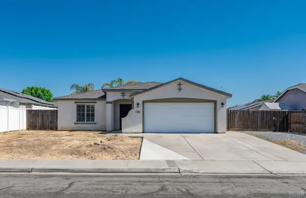 1198 E Donnybrook Place, Hanford, CA 93230