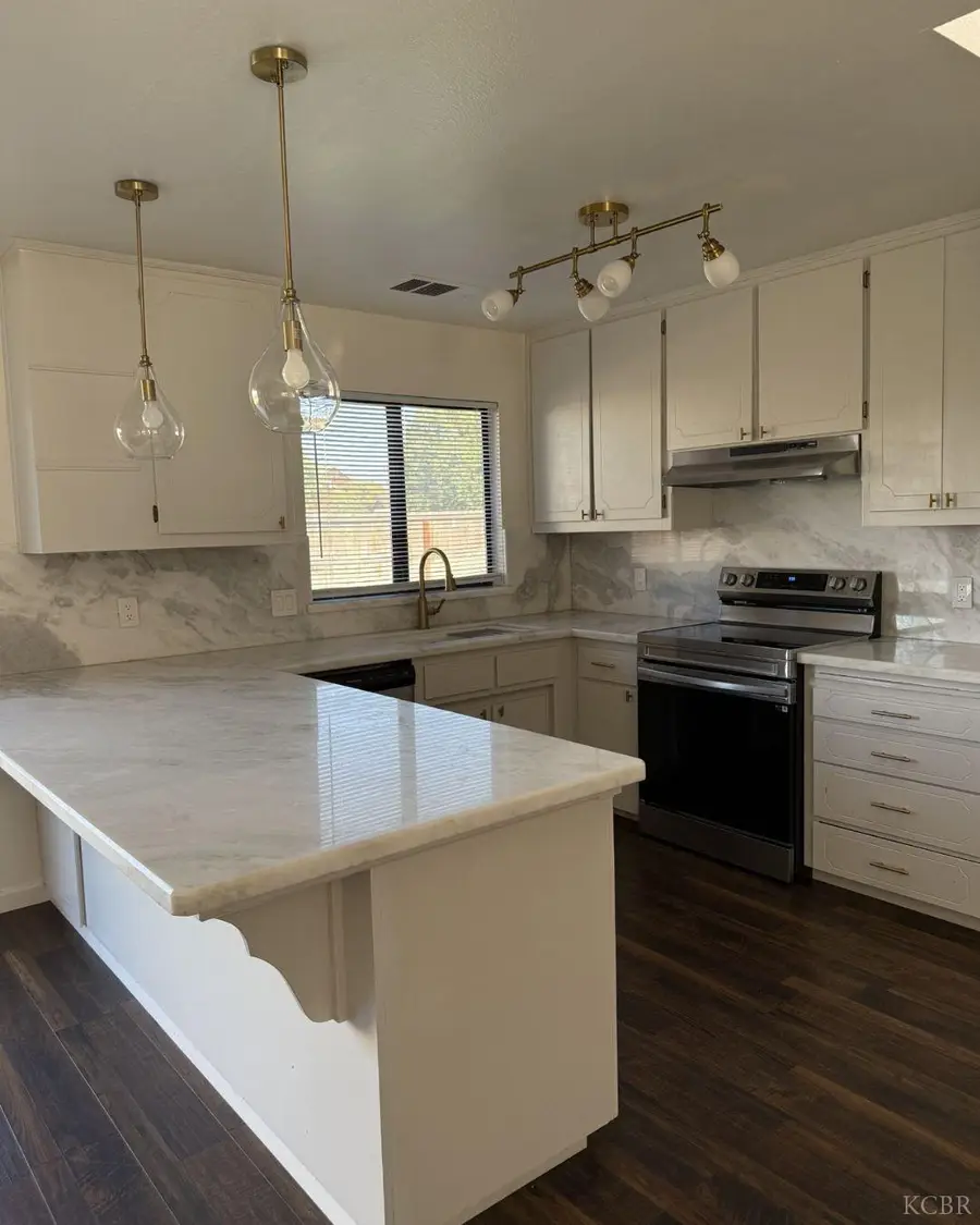 8775 Frontier Street, Hanford, CA 93230 - #3