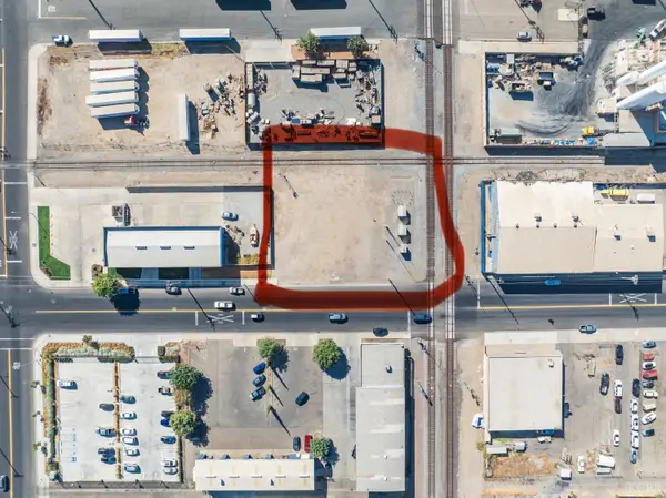0 S 6 Th Street, Hanford, CA 93230