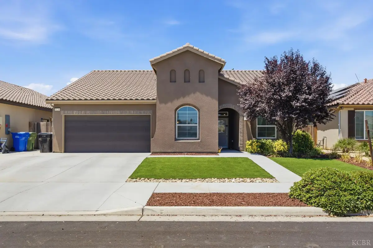 1129 Obsidian Avenue, Lemoore, CA 93245 - #1