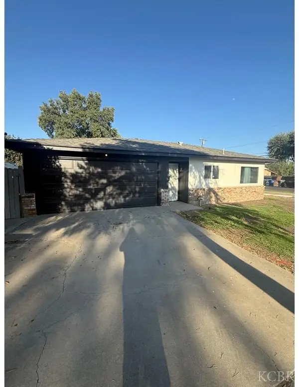 1201 N Redington, Hanford, CA 93230