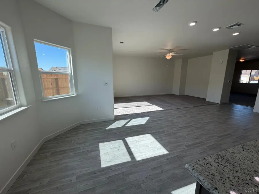 1684 Soto Ave, Corcoran, CA 93212 - #3