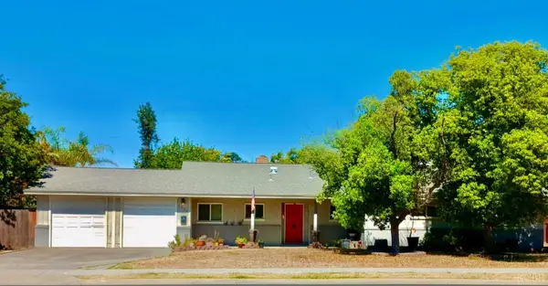 1324 N Douty Street, Hanford, CA 93230