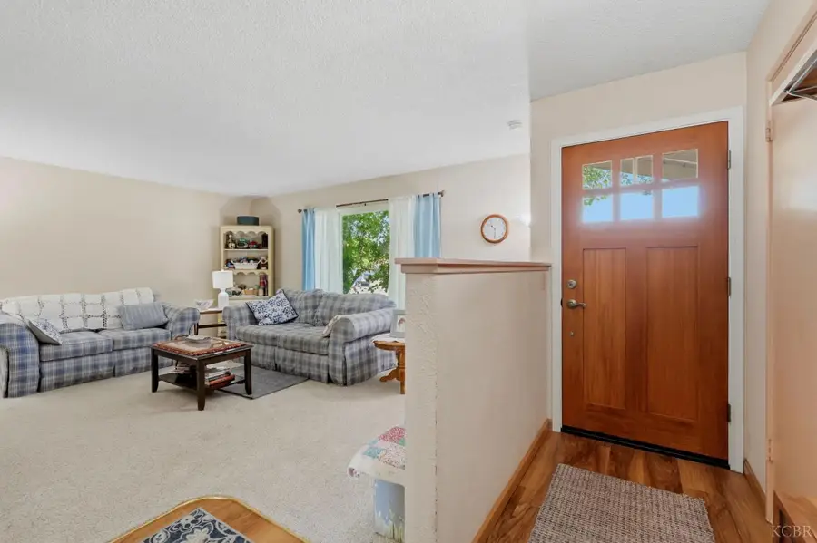 105 S Joaquin Street, Coalinga, CA 93210 - #3
