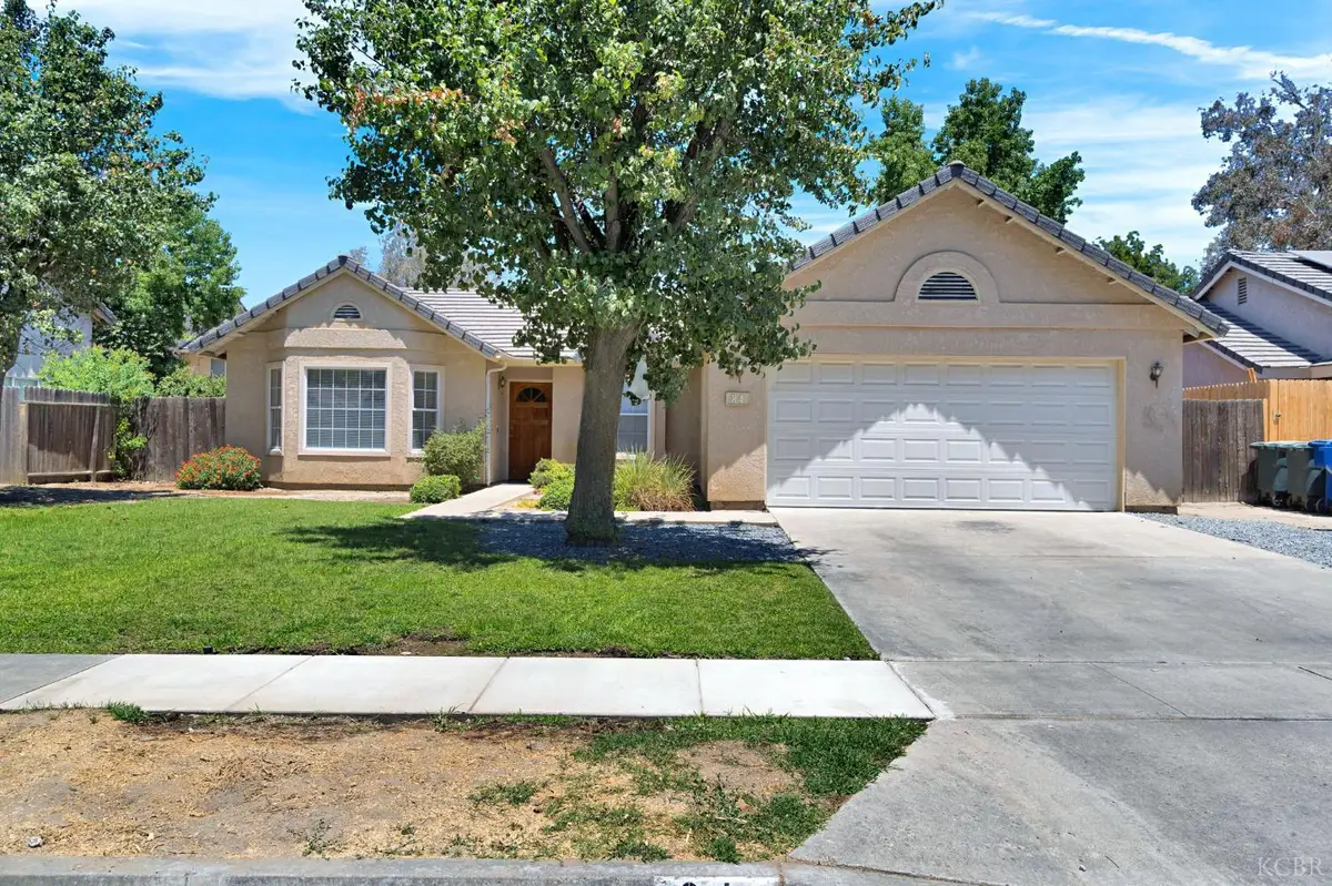 84 Cantebury Drive, Lemoore, CA 93245 - #1