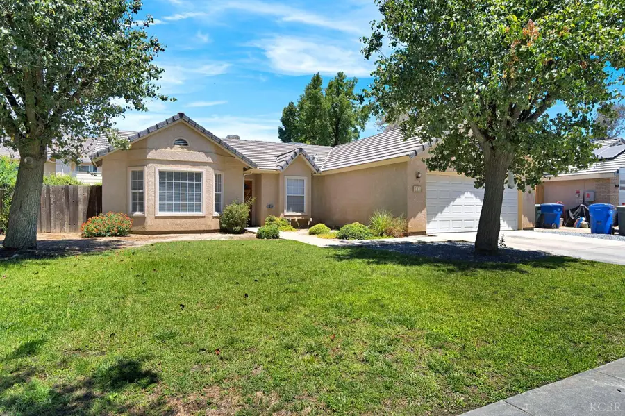 84 Cantebury Drive, Lemoore, CA 93245 - #3
