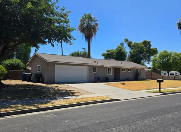 2044 Raymond Road, Hanford, CA 93230