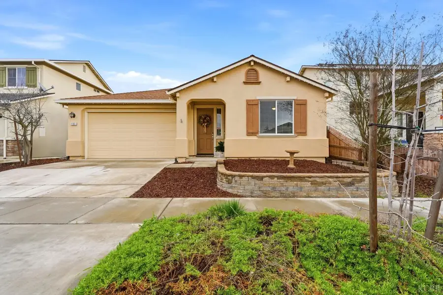 1161 Greenbrier Drive, Hanford, CA 93230 - #3