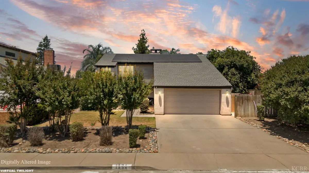 2934 W Cherry Avenue, Visalia, CA 93277 - #1