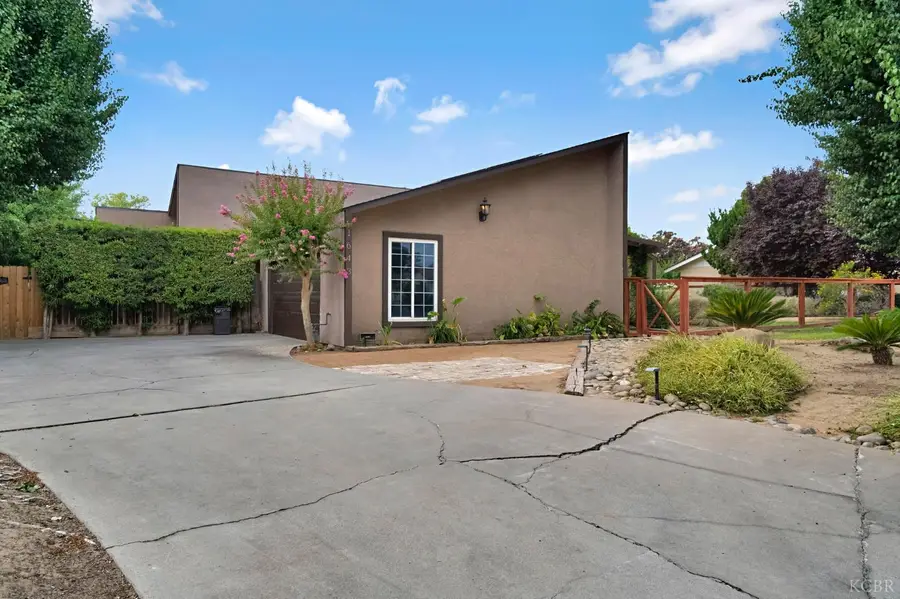 1643 W Bullard Avenue W, Fresno, CA 93711 - #3