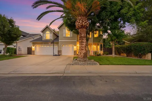 920 W Julia Way, Hanford, CA 93230
