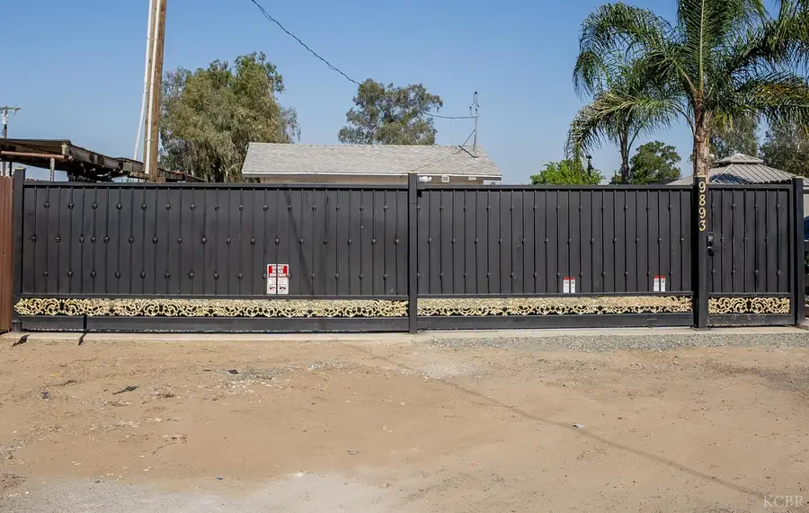 9893 Vista Avenue, Hanford, CA 93230 - #2