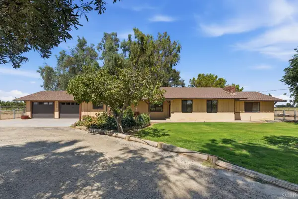 16528 14th Avenue, Hanford, CA 93230