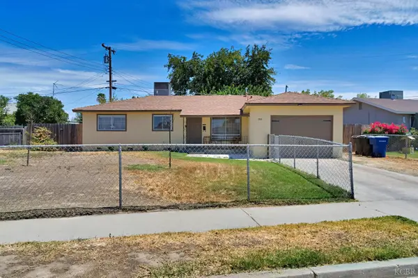 1515 Thornton Street, Hanford, CA 93230
