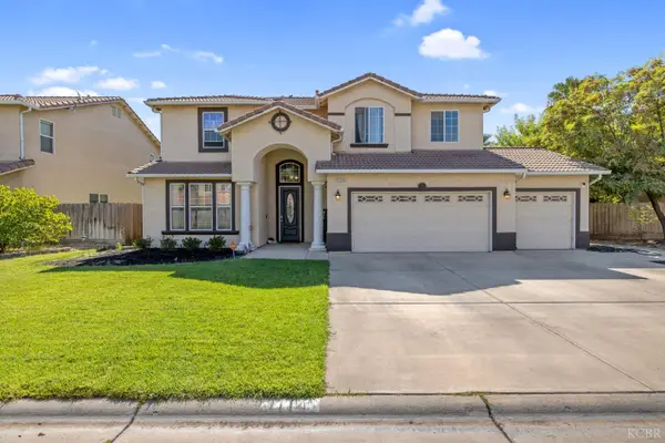1114 Paradise Drive, Lemoore, CA 93245