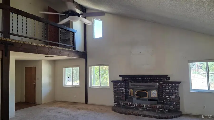 17079 Idaho Avenue, Lemoore, CA 93245 - #3