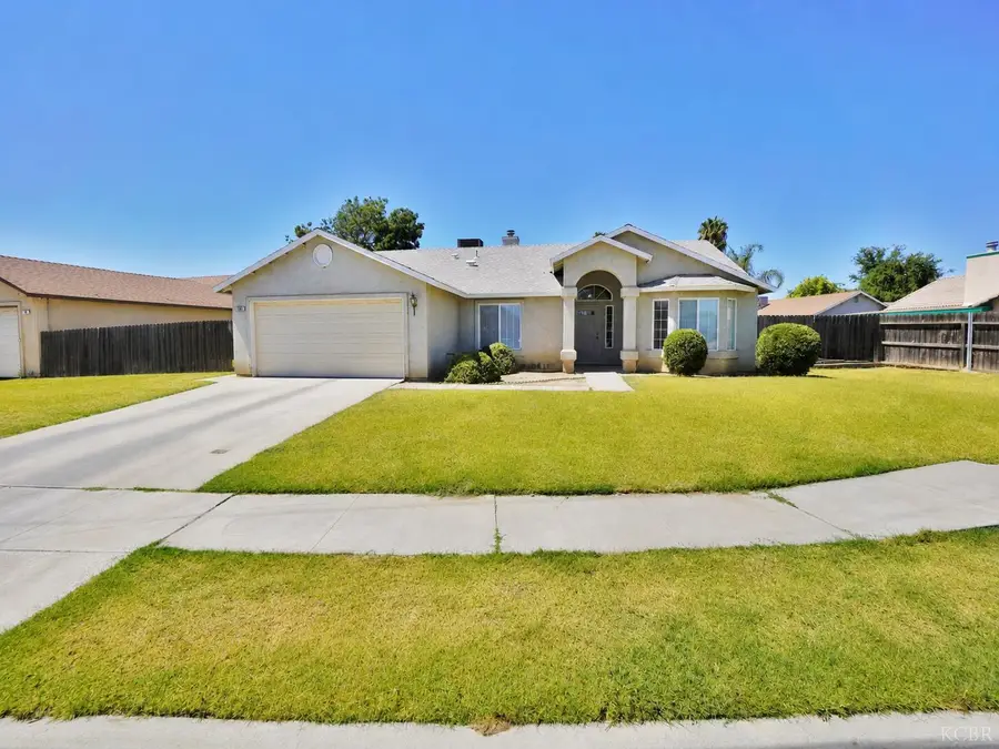 799 Daphne Lane, Lemoore, CA 93245 - #2