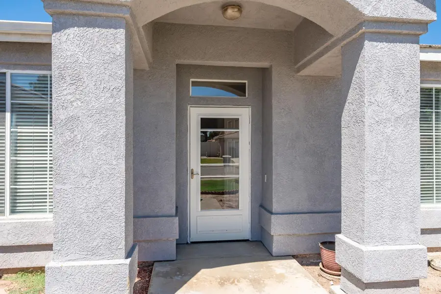 2536 Zion Way, Hanford, CA 93230 - #3