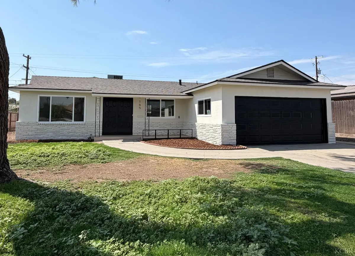 165 W Deodar Lane, Lemoore, CA 93245 - #1