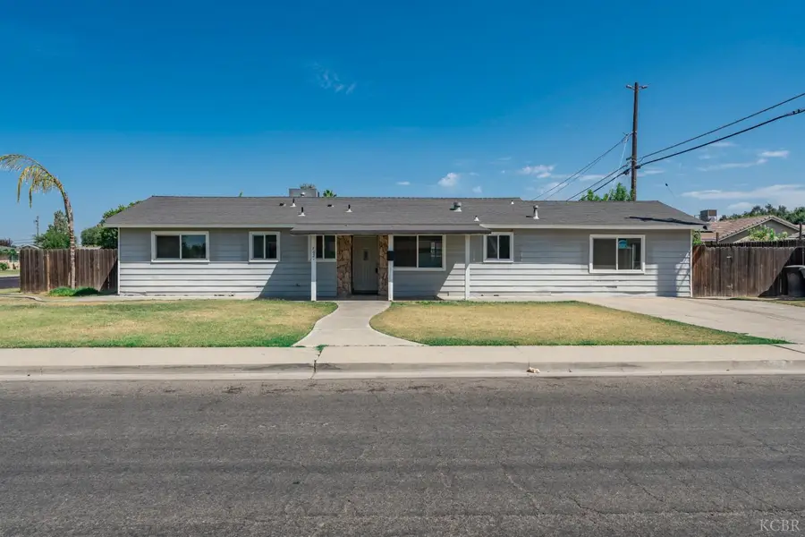 902 Boxwood, Lemoore, CA 93245 - #3
