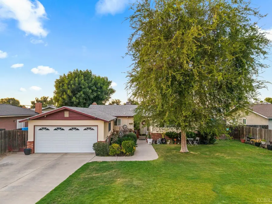 434 Meadow Lane, Lemoore, CA 93245 - #2