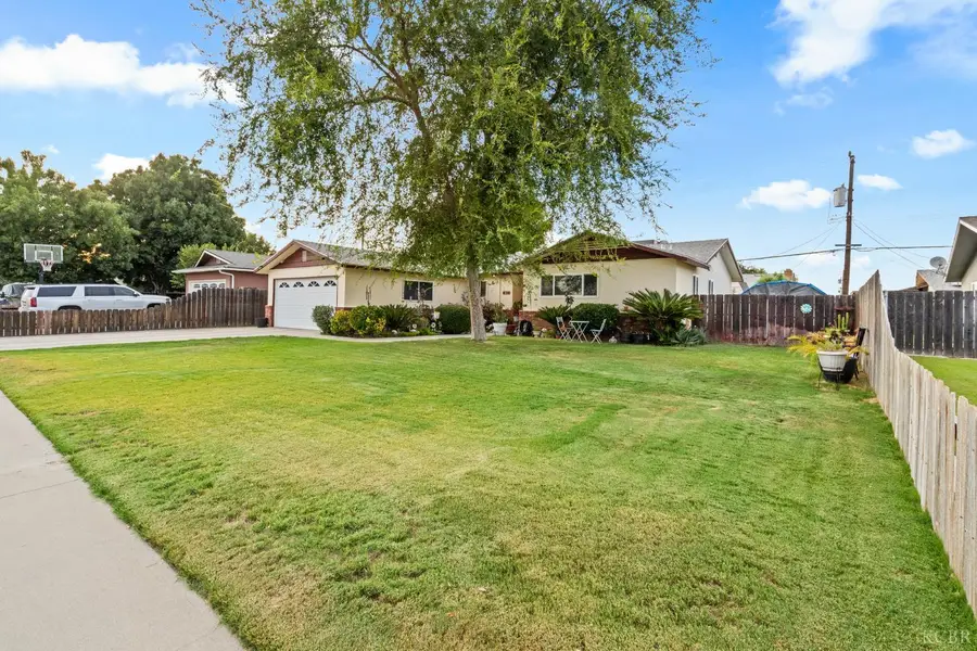 434 Meadow Lane, Lemoore, CA 93245 - #3