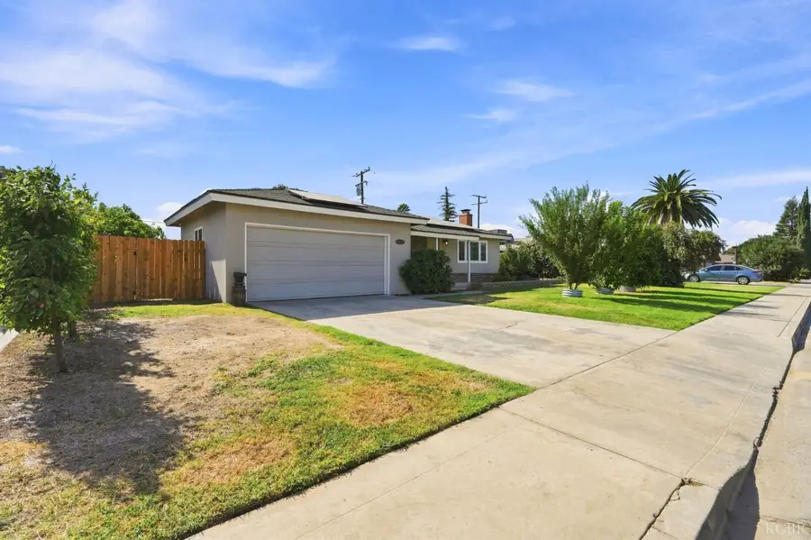 2315 S Verde Vista Street, Visalia, CA 93277 - #2
