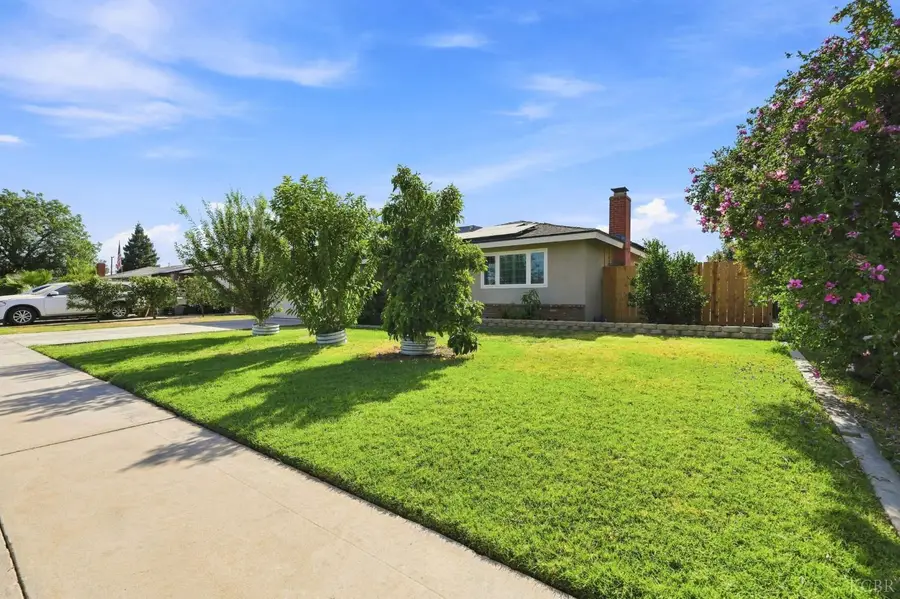 2315 S Verde Vista Street, Visalia, CA 93277 - #3