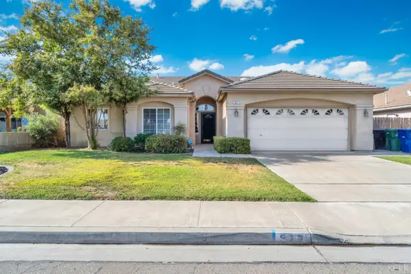 977 Meadow View Road, Hanford, CA 93230