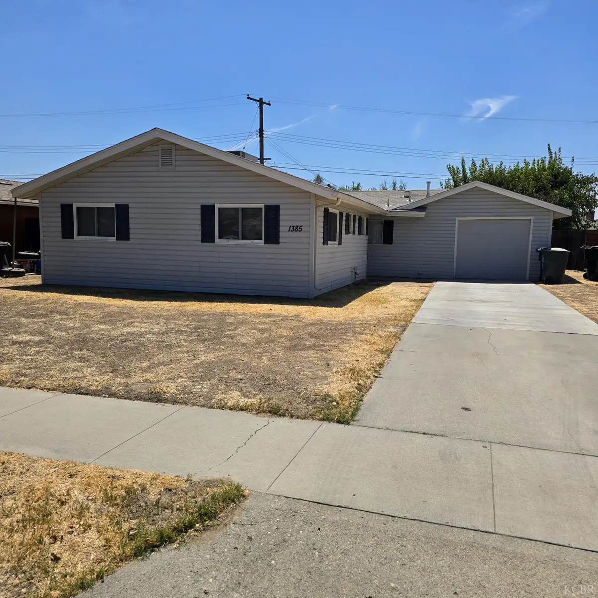 1385 Davis Street, Hanford, CA 93230 - #1