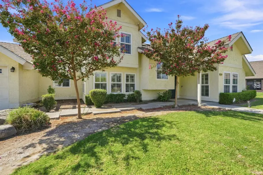 1042 Robinson Court, Hanford, CA 93230 - #2