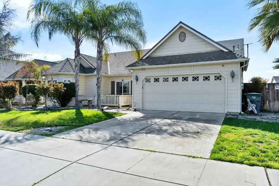 1113 Avalon Drive, Lemoore, CA 93245 - #3