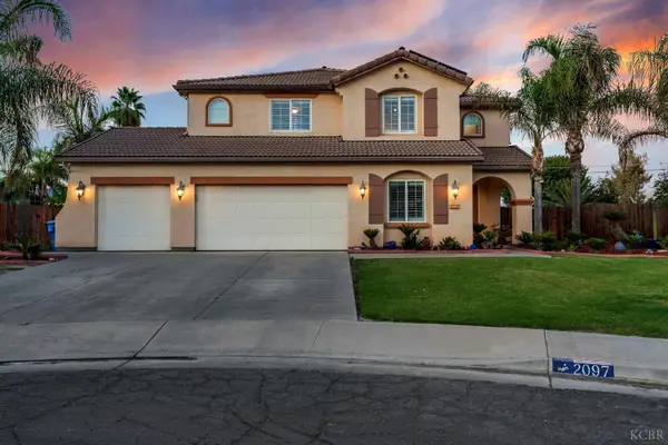 2097 N Zinfandel Drive, Hanford, CA 93230