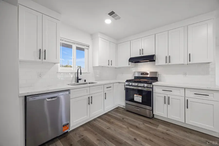 1075 Cypress Lane, Lemoore, CA 93245 - #2