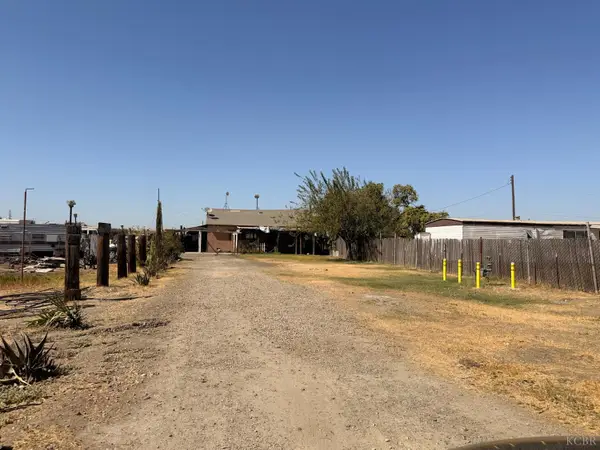 23572 5 1/2 Avenue, Corcoran, CA 93212
