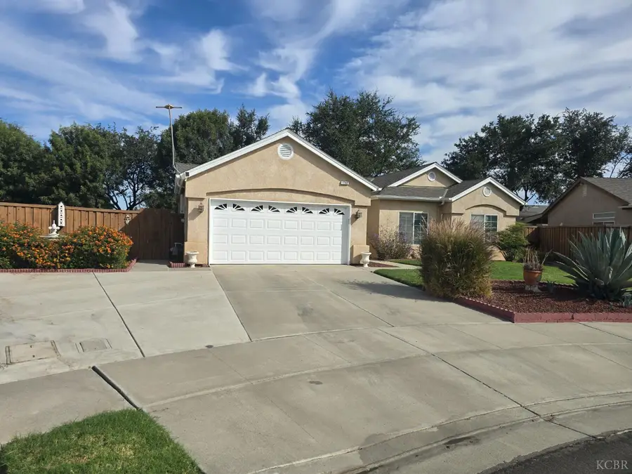 1798 Redbud Street, Lemoore, CA 93245 - #2