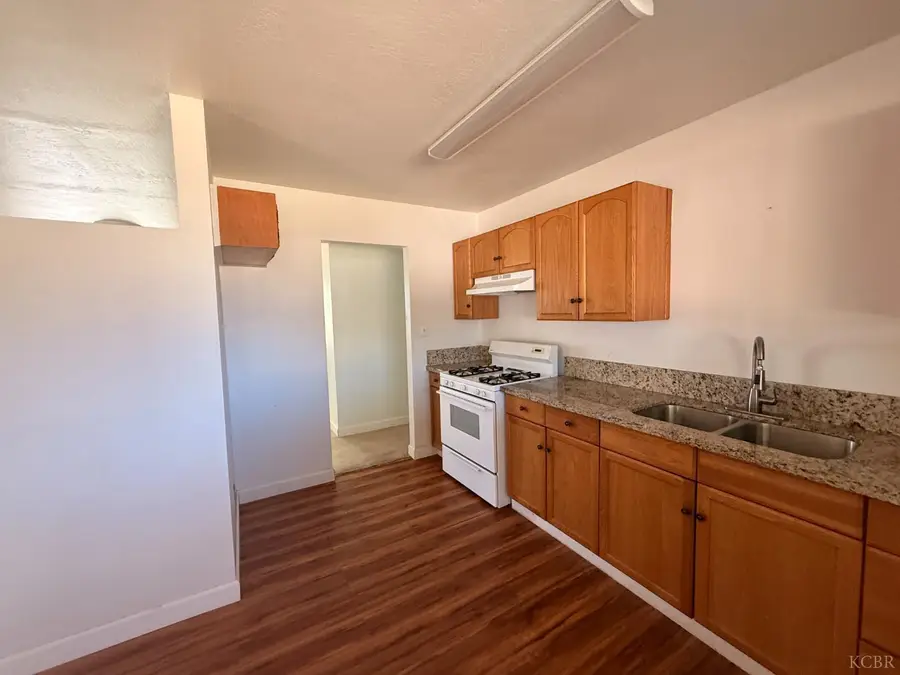 10840 Beverly Drive, Hanford, CA 93230 - #2