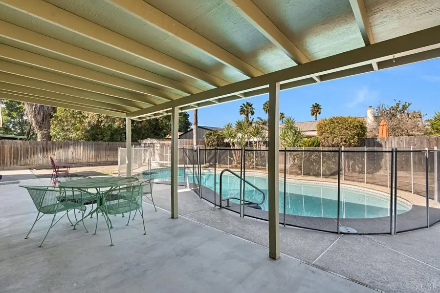 1216 Oxford Way, Hanford, CA 93230 - #2